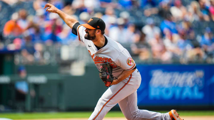 Cardinals Possible Match For Starter Seeking MLB Comeback After Dominant International Stint