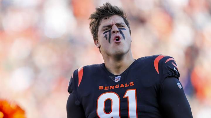 Saints Blundered Failing to Re-Sign Trey Hendrickson