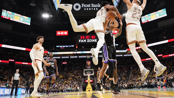 'We're Happy With That': San Antonio Spurs, Zach Collins Taking Sacramento Loss As A Positive 'We're Happy With That': San Antonio Spurs, Zach Collins Taking Sacramento Loss As A Positive