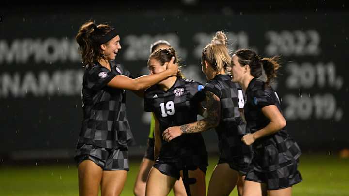 Mississippi St. Soccer Nets 2-1 Win, Reaches Sweet 16 For First Time