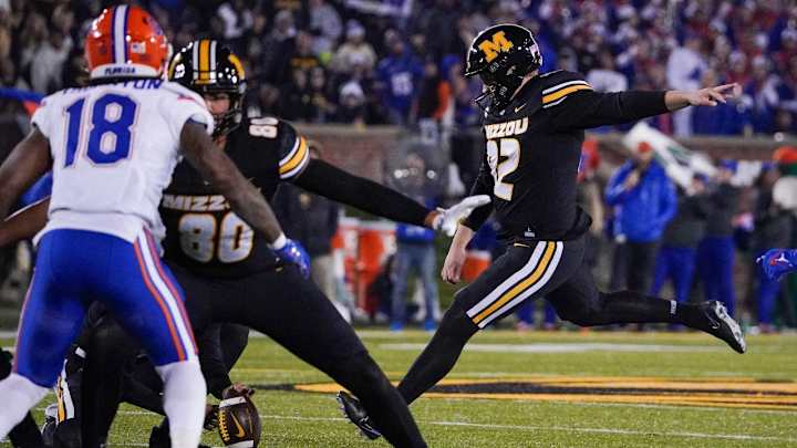 Gators Drop Hard Fought Contest to Tigers, 33-31