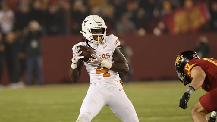 What We Learned: C.J. Baxter's Big Second-Half Leads Texas Longhorns Over Iowa State What We Learned: C.J. Baxter's Big Second-Half Leads Texas Longhorns Over Iowa State