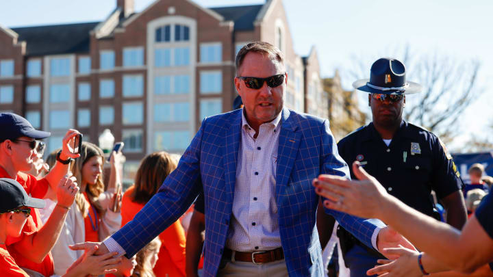 Auburn podcaster chimes in on the Auburn offensive line