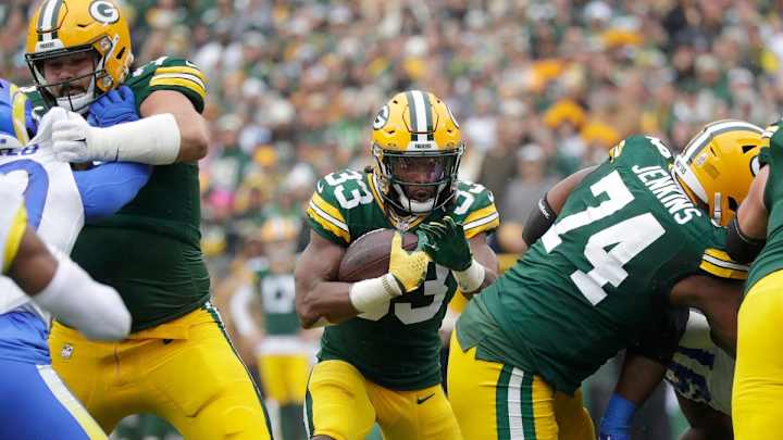 Chargers Injury Report: Green Bay RB Aaron Jones Leaves LA Game After Nasty Spill