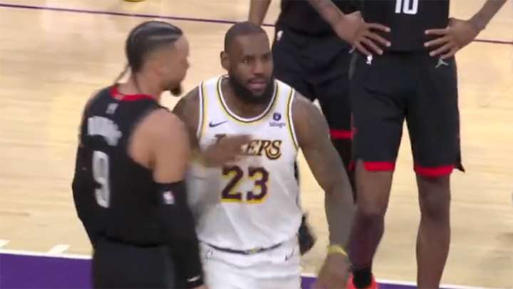 LeBron James Shoves Dillon Brooks and Picks up Technical Foul LeBron James Shoves Dillon Brooks and Picks up Technical Foul
