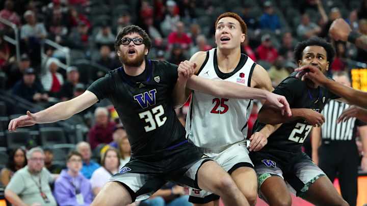 UW Puts Up Valiant Vegas Effort, Loses to San Diego State in OT