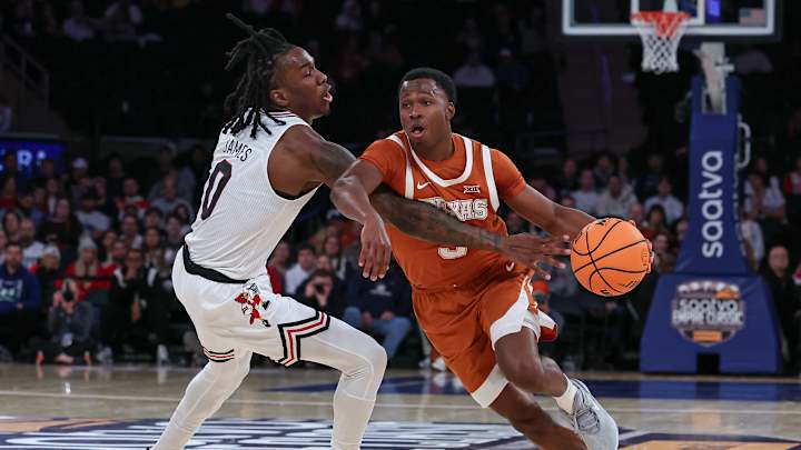 Max Abmas Hits Game Winner as Texas Longhorns Survive vs. Louisville Cardinals