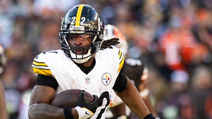 Steelers’ Najee Harris Fed Up With Offense’s Failures: ‘I’m Just Tired of This S---’