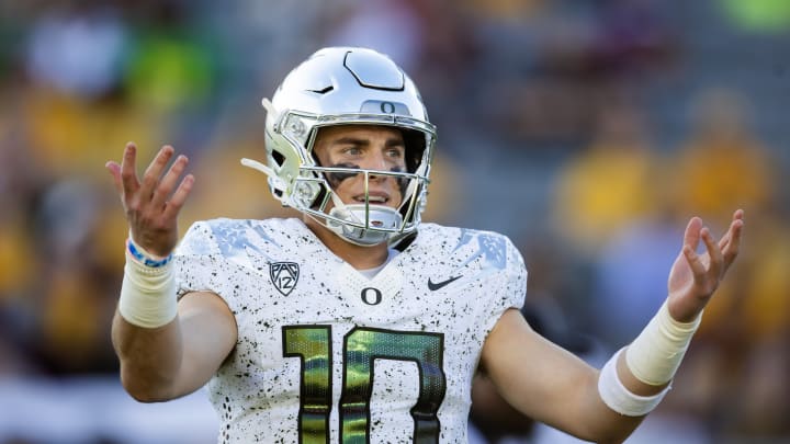 Pac-12 Bowl Projections: Oregon Looking Good for College Football Playoff Berth