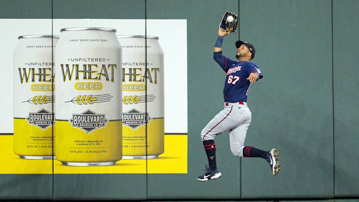 Pittsburgh Pirates Sign Former Minnesota Twins Outfielder Gilberto Celestino to Minor League Deal