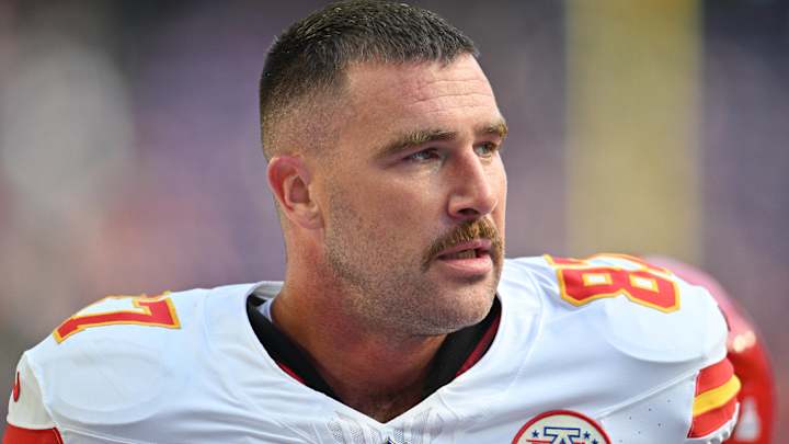 Jason Kelce Roasted Brother Travis’s Outfit Ahead of Chiefs Playoff Game