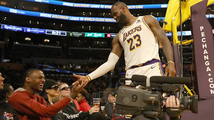 USC Basketball: LeBron James Put On Show For Lakers With Bronny In Attendance