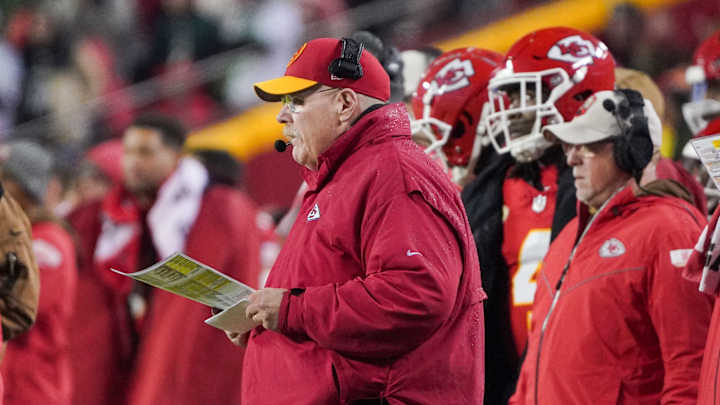 KC Chiefs vs. Green Bay Packers: NFL Week 13 Preview and Predictions KC Chiefs vs. Green Bay Packers: NFL Week 13 Preview and Predictions