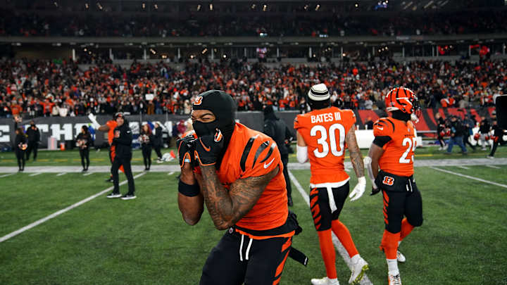 Bengals Injury Roundup: Ja'Marr Chase Questionable, Cam Taylor-Britt Cleared For Return Against Chiefs