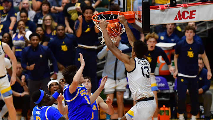 Kansas Jayhawks vs Marquette Golden Eagles Predictions: An Offensive Explosion?