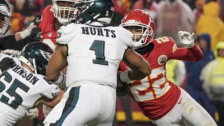 McDuffie's Stellar Season on Full Display on Monday Night Football