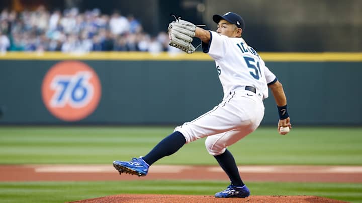 Seattle Mariners' Future Hall of Famer Ichiro Suzuki Played Against - and Dominated - a High School Girls Team