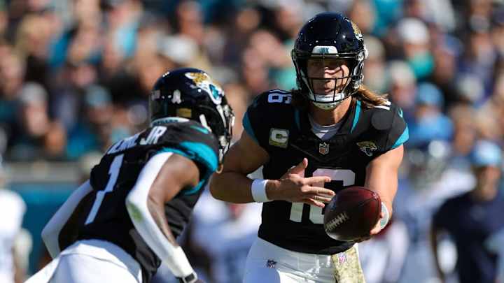 Trevor Lawrence Named AFC Offensive Player of the Week After Titans Win
