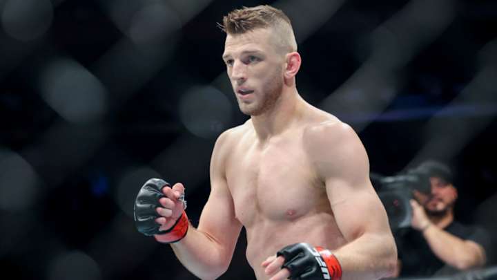 Dan Hooker Details Injury That Pulled Him From UFC Fight Night Co-Main Event