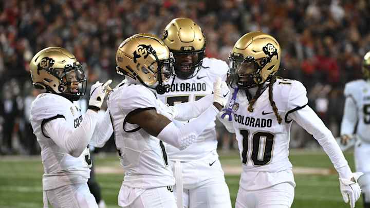 Travis Hunter and Xaiver Weaver dealing with flu; Shedeur Sanders questionable vs. Utah