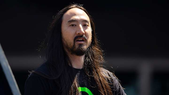 NFL Fans Missed Steve Aoki’s Halftime Show After NBC Broadcast Went to Commercial NFL Fans Missed Steve Aoki’s Halftime Show After NBC Broadcast Went to Commercial