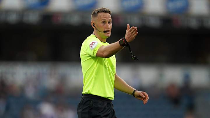 Who is the referee for Plymouth vs Sunderland?