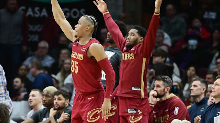 Donovan Mitchell, Isaac Okoro Return To Cavs Practice Before Lakers Game