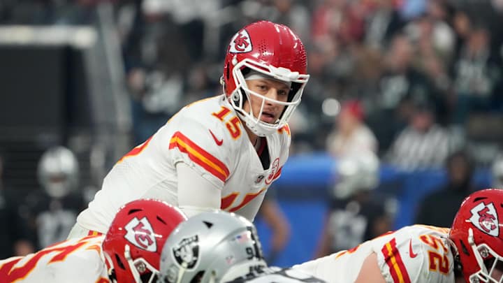 Raiders Antonio Pierce on QB Patrick Mahomes