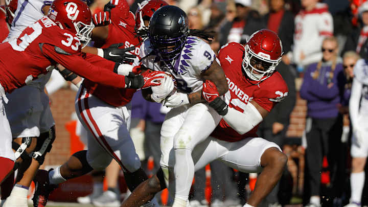 Oklahoma Shreds TCU 69-45 in Season Finale