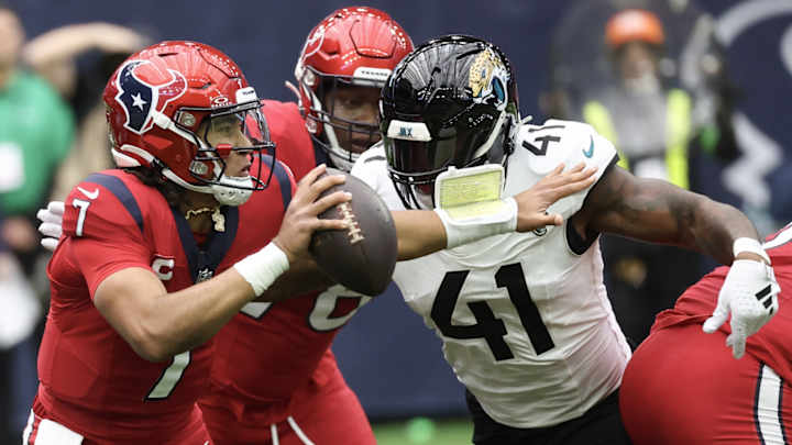 Josh Allen Passes Yannick Ngakoue for 2nd All-Time in Sacks in Jaguars History