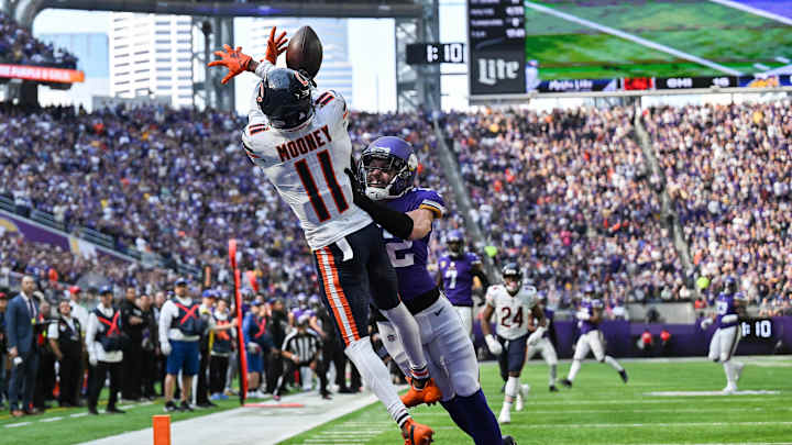 Vikings-Bears Predictions, Picks: Who Wins on Monday Night?