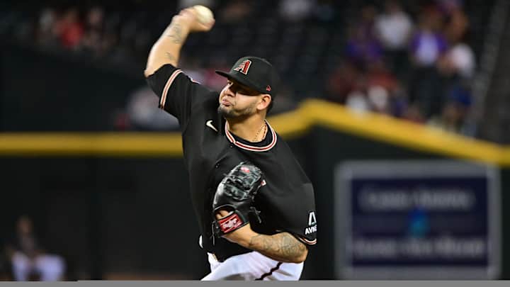 Philadelphia Phillies Reportedly Sign Hard-Throwing Righty to Deal