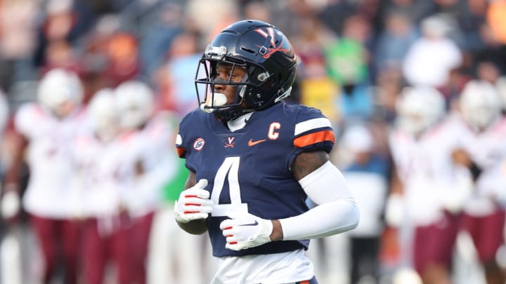 Malik Washington Puts Finishing Touches on Historic Season at Virginia