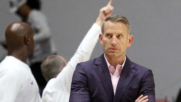 How Far Did Crimson Tide Basketball Tumble in Post-Thanksgiving Polls?