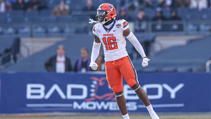 Leon Lowery, Aman Greenwood, Malcolm Folk Enter Transfer Portal