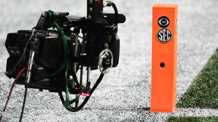Georgia vs Alabama to be Final SEC Game Broadcasted on CBS