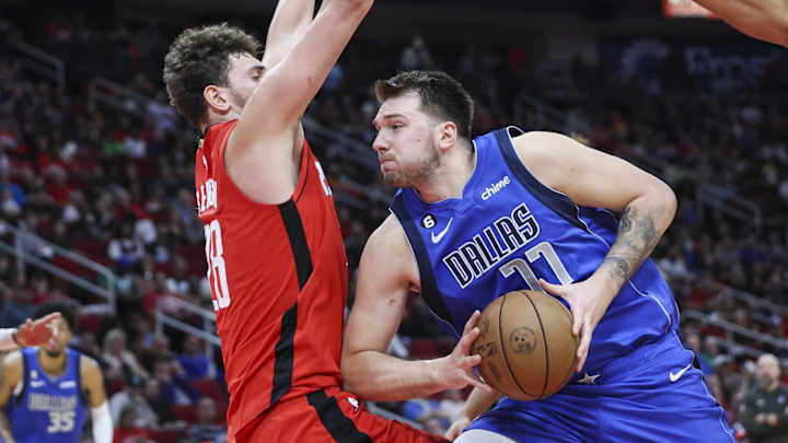 Dallas Mavs Prepare for 'Scrappy' Defensive-Minded Houston Rockets