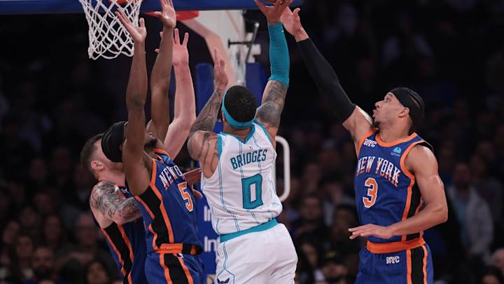 Without LaMelo, Hornets Fall to Knicks in Blowout, 115-91 Without LaMelo, Hornets Fall to Knicks in Blowout, 115-91