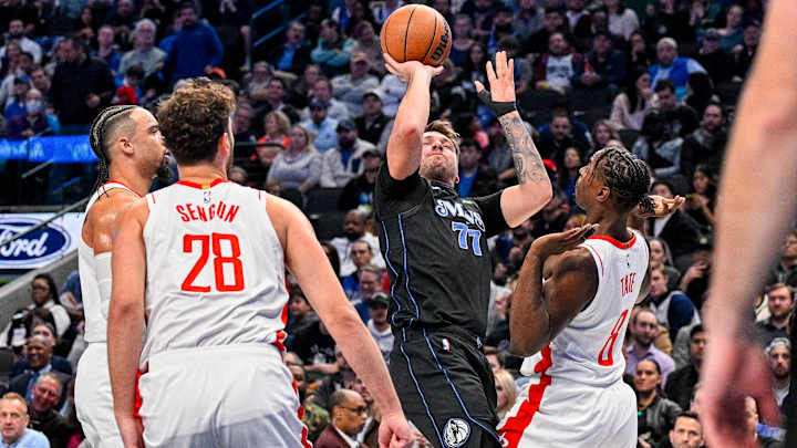 Luka Doncic Shreds Houston Rockets' NBA-Best Defense with 41 Points in Dallas Mavs' Win
