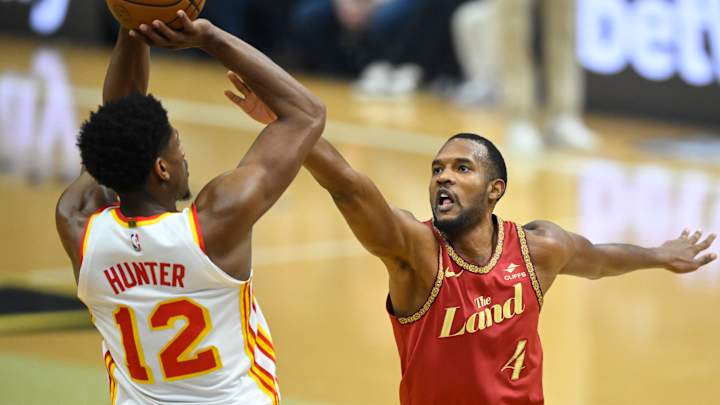 Evan Mobley Posts Career Night As Cavaliers Defeat Hawks