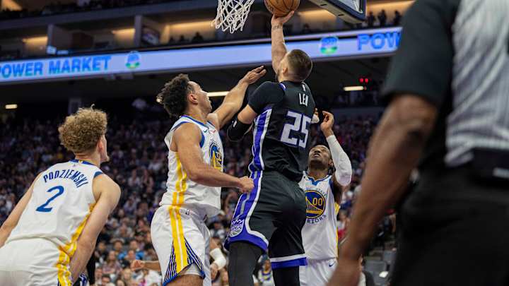 Warriors Announce Roster Move Before Game vs. Kings