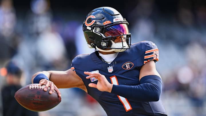 ESPN Analyst: Steelers Would Upgrade With Justin Fields