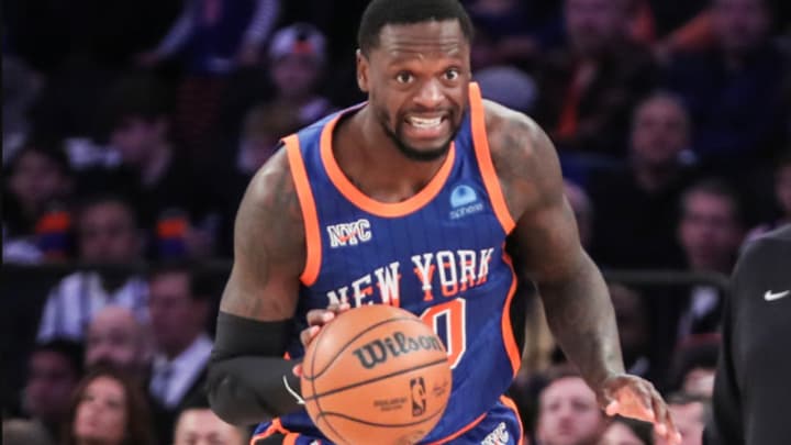 Championship Buzz! New York Knicks Hex Hornets, Advance to NBA In-Season Tournament Knockout Round Championship Buzz! New York Knicks Hex Hornets, Advance to NBA In-Season Tournament Knockout Round