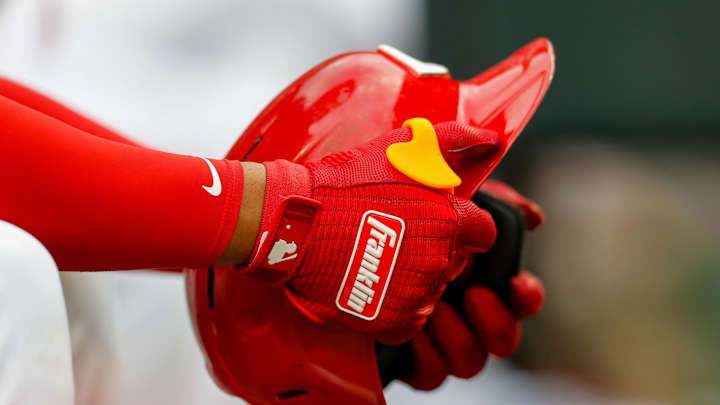 Report: Cincinnati Reds Interested in Yariel Rodriguez