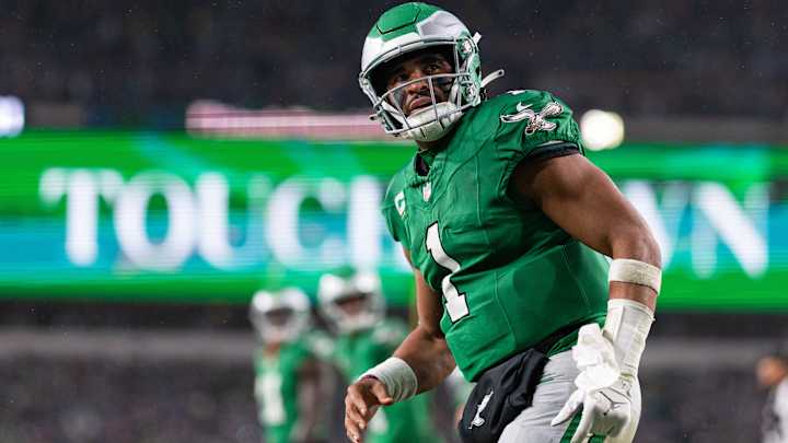 Week 13 NFL Quarterback Rankings: Jalen Hurts Puts on an MVP-Worthy Show