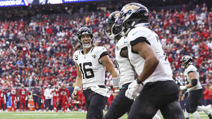 Week 13 QB Index: Jaguars' Trevor Lawrence Keeps Pace After Performance vs. Texans Week 13 QB Index: Jaguars' Trevor Lawrence Keeps Pace After Performance vs. Texans