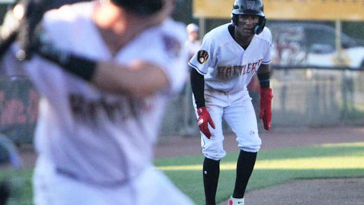 Milwaukee Brewers Nearing Finish Line on Extension with Superstar Prospect