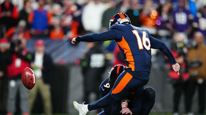 Broncos Re-Sign K Wil Lutz to Two-Year Deal