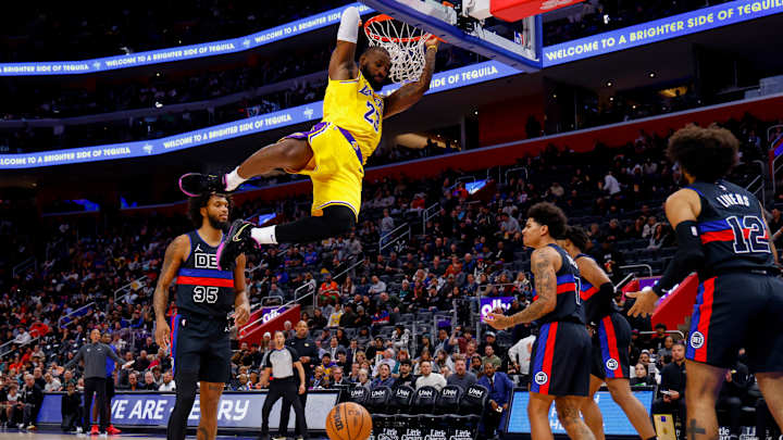 Former Grizzlies Player 'Not Impressed' With Lakers' Dominant Win