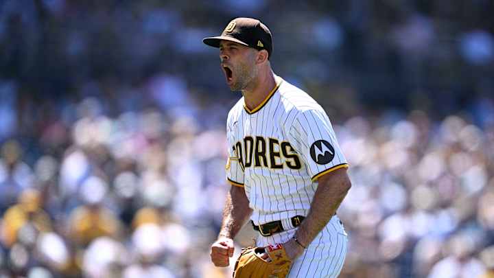 Former San Diego Padres Pitcher Nick Martinez Inks Contract With Cincinnati Reds Former San Diego Padres Pitcher Nick Martinez Inks Contract With Cincinnati Reds